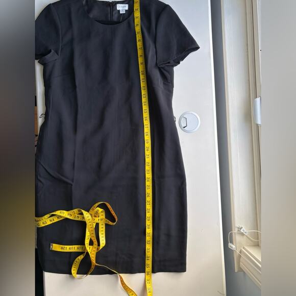 J Crew Black Dress, Short Sleeves, Crew Neck, Fitted Shift, Size 6 - Picture 7 of 8